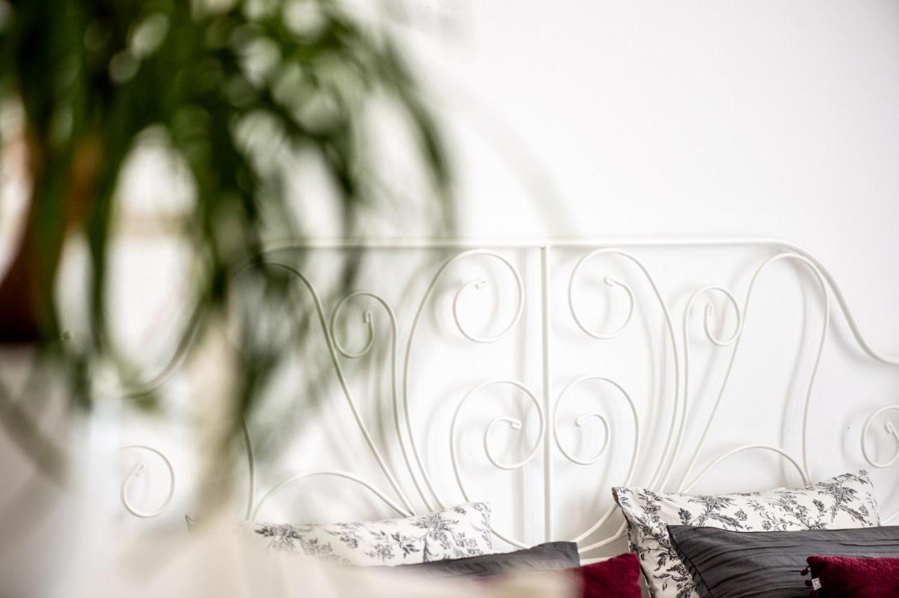 Sobe Poldka Hotell Dolenjske Toplice Exteriör bild