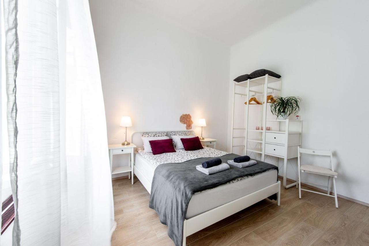 Sobe Poldka Hotell Dolenjske Toplice Exteriör bild